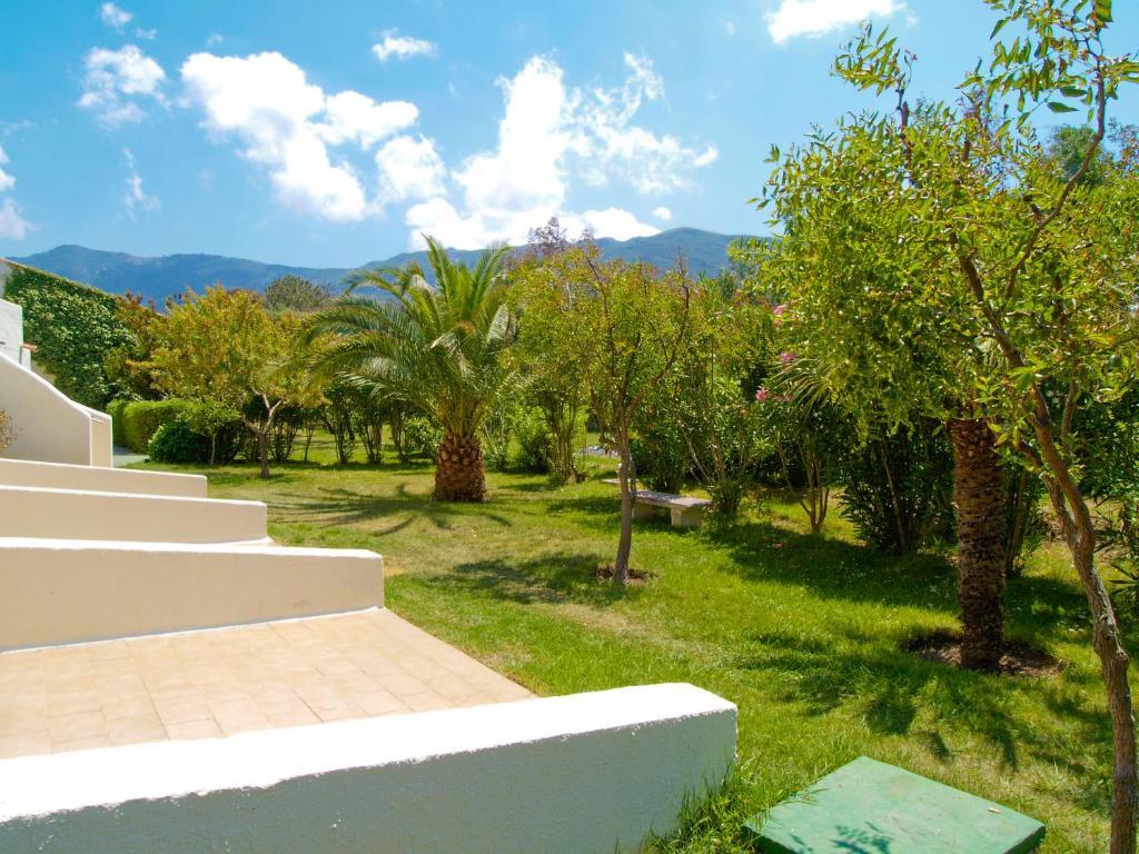Hotel Le Narval Calcatoggio  Εξωτερικό φωτογραφία